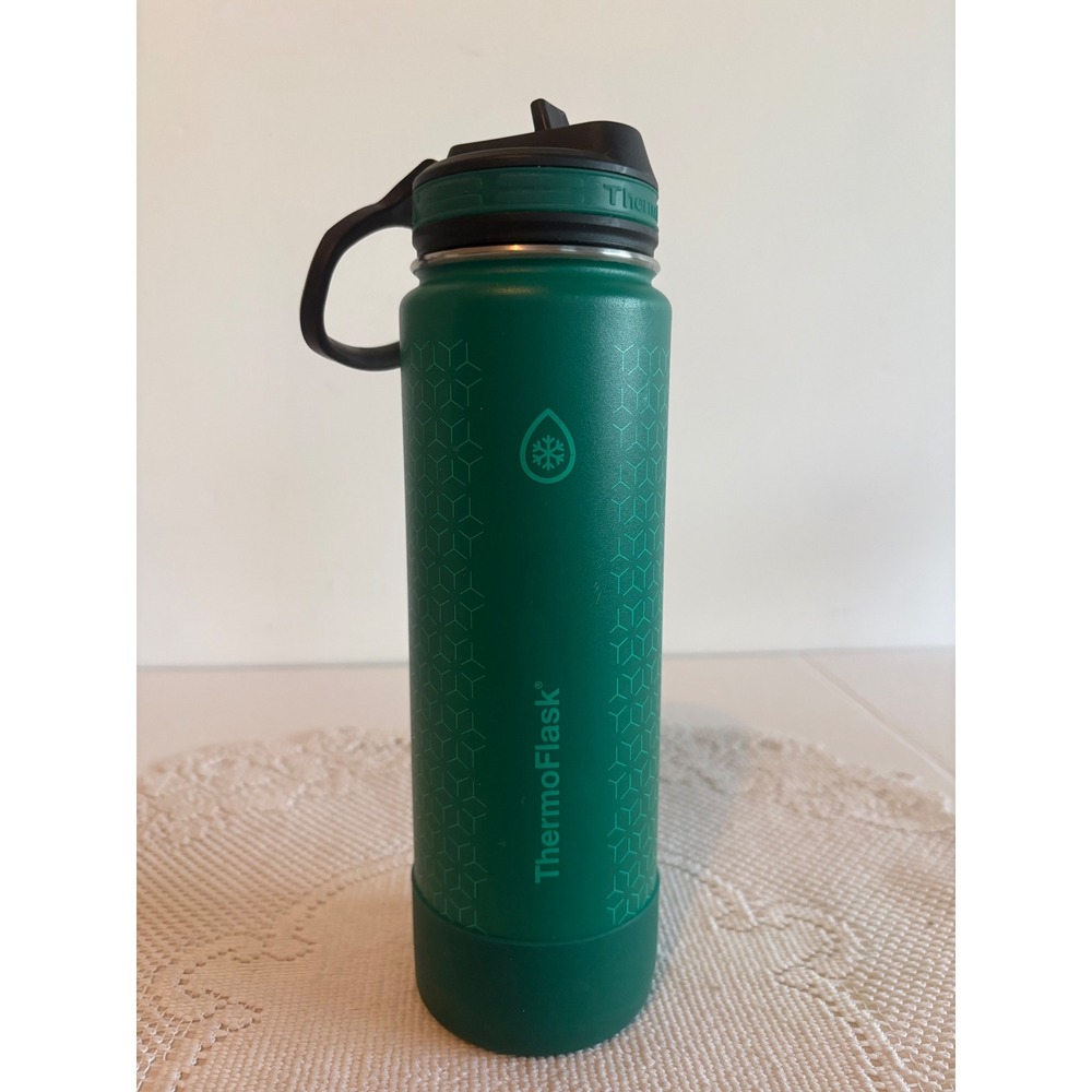 ThermoFlask Insulated Stainless Steel Water Bottle 24oz Green Straw Lid Bumper